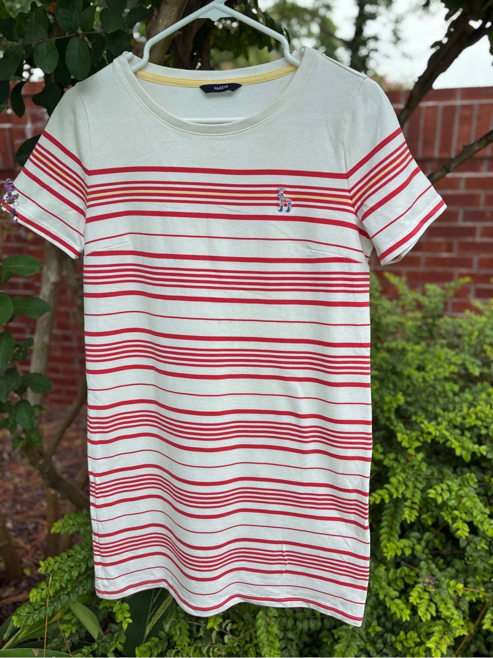 HAZZYS LONDON Ivory Red Striped Short Sleeve Dog Logo T Shirt Dress Size M***